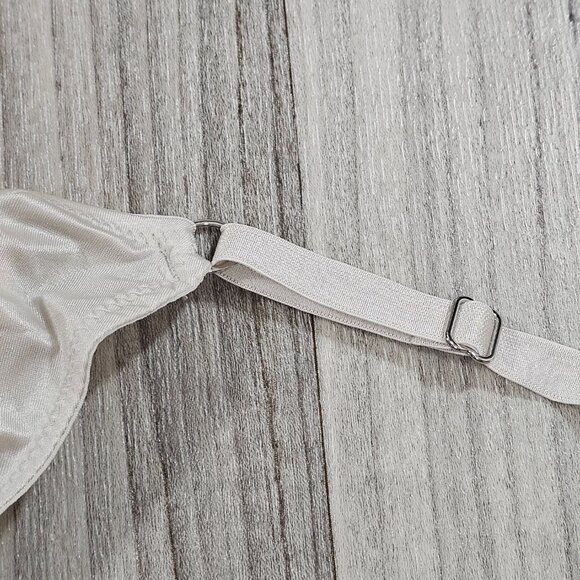 Victoria's Secret VERY SEXY Gray Starstruck Adjustable V-String Panty Size M - Picture 4 of 5